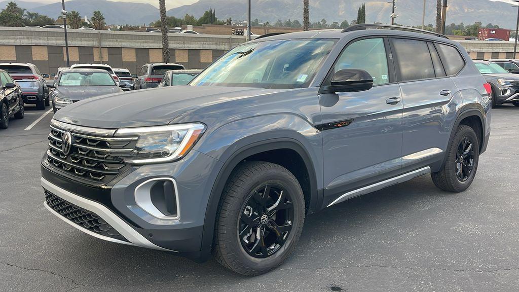 new 2026 Volkswagen Atlas car, priced at $48,817