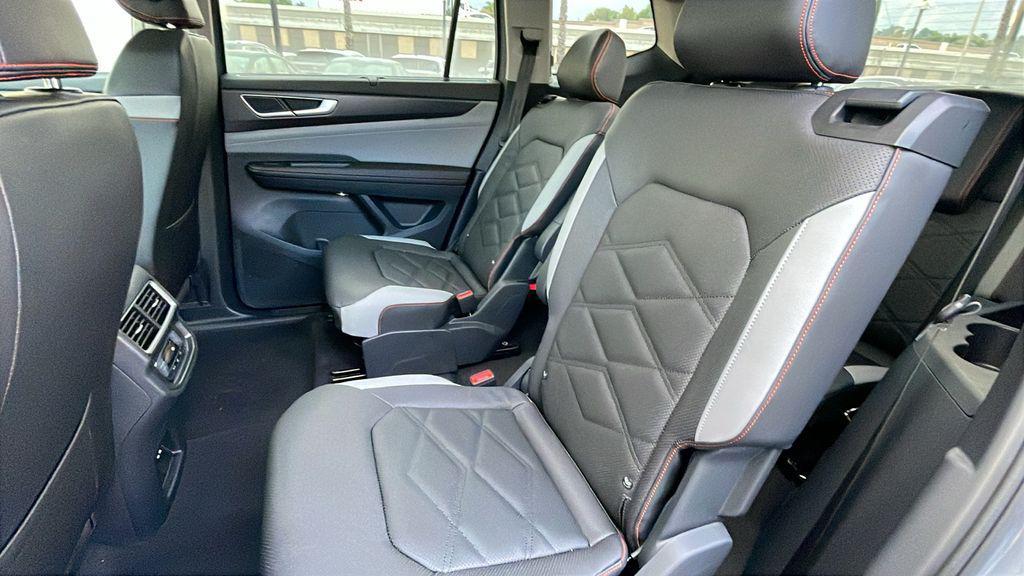 new 2026 Volkswagen Atlas car, priced at $48,817