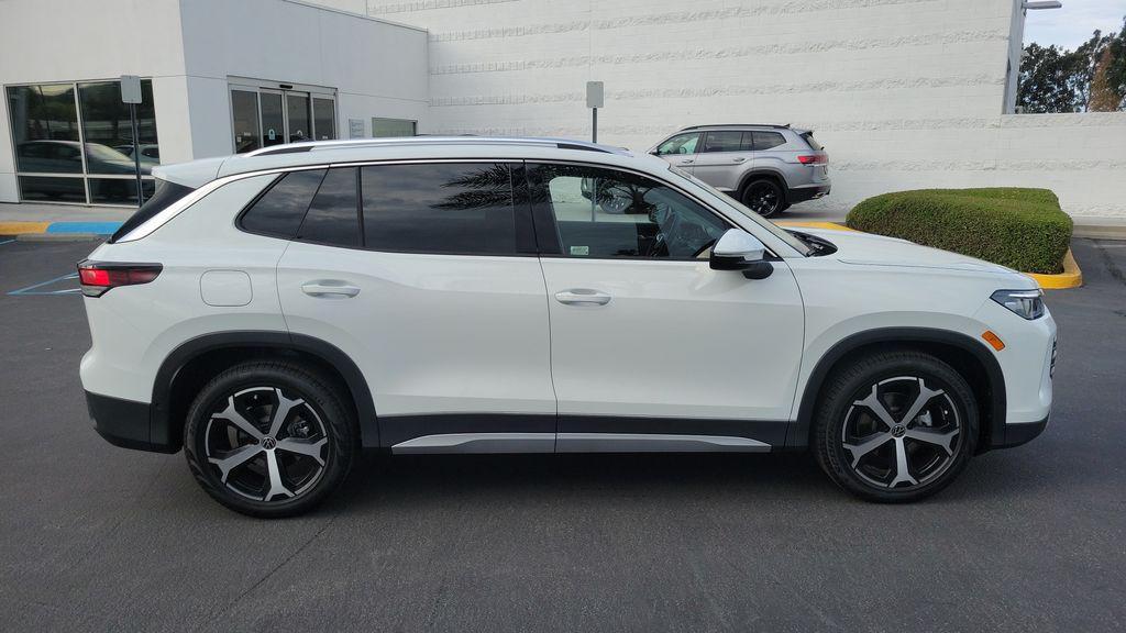 new 2026 Volkswagen Tiguan car, priced at $35,492