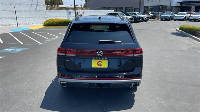 new 2025 Volkswagen Atlas car, priced at $40,354
