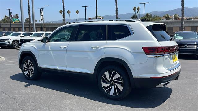 new 2025 Volkswagen Atlas car, priced at $43,334