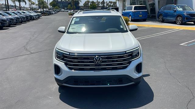 new 2025 Volkswagen Atlas car, priced at $43,334