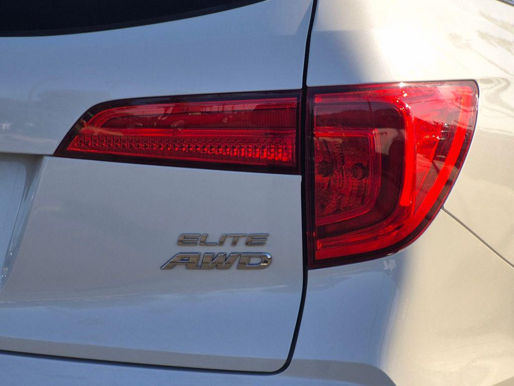 used 2018 Honda Pilot car, priced at $25,498