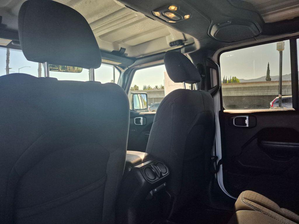 used 2021 Jeep Wrangler Unlimited car, priced at $24,494