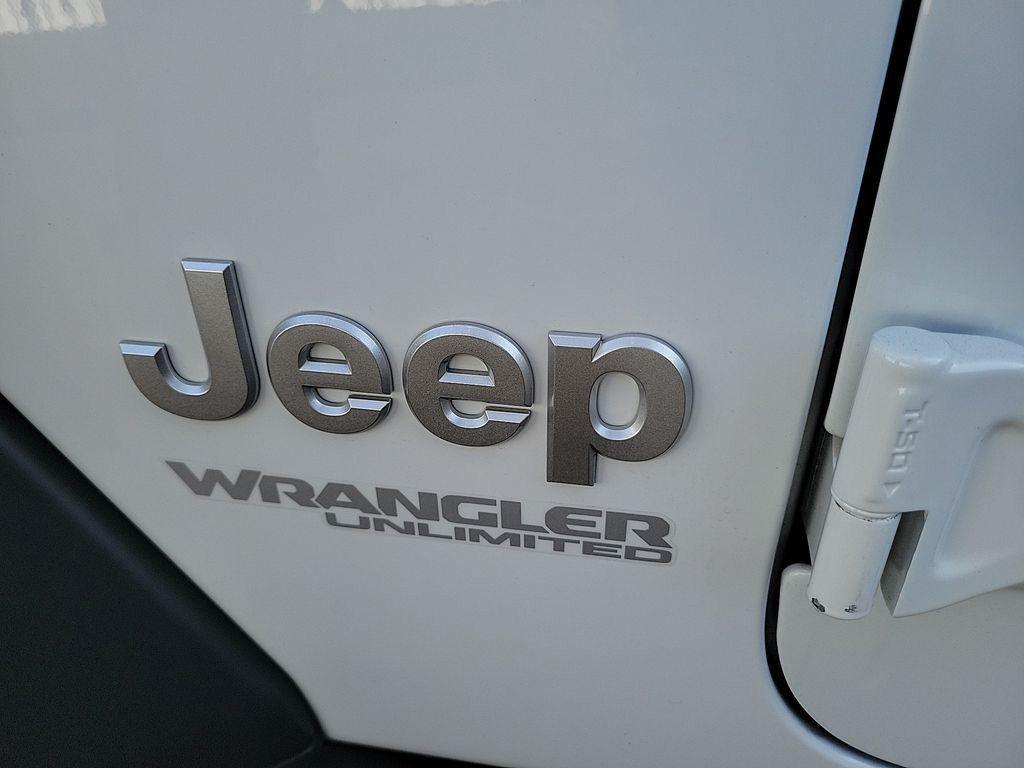 used 2021 Jeep Wrangler Unlimited car, priced at $25,899