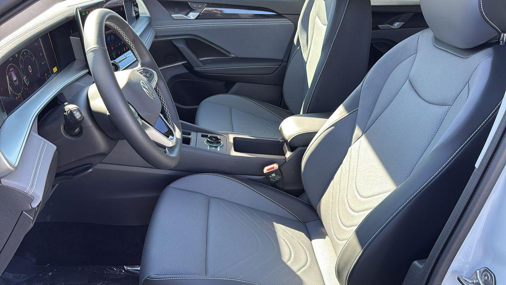 new 2026 Volkswagen Tiguan car, priced at $34,292