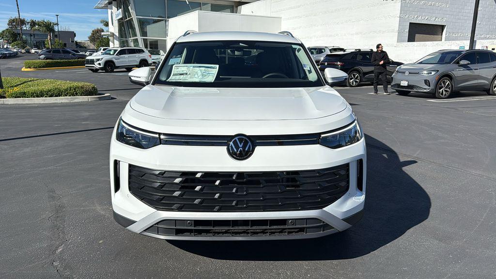 new 2026 Volkswagen Tiguan car, priced at $34,292