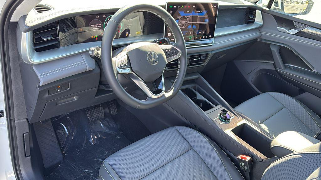 new 2026 Volkswagen Tiguan car, priced at $34,292