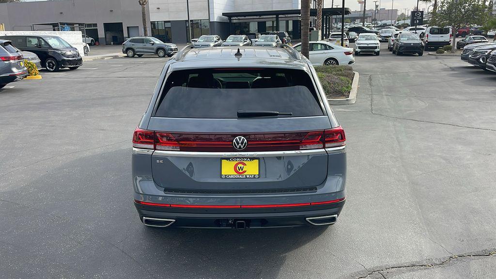 new 2026 Volkswagen Atlas car, priced at $44,682