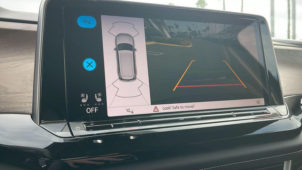 new 2026 Volkswagen Atlas car, priced at $44,682