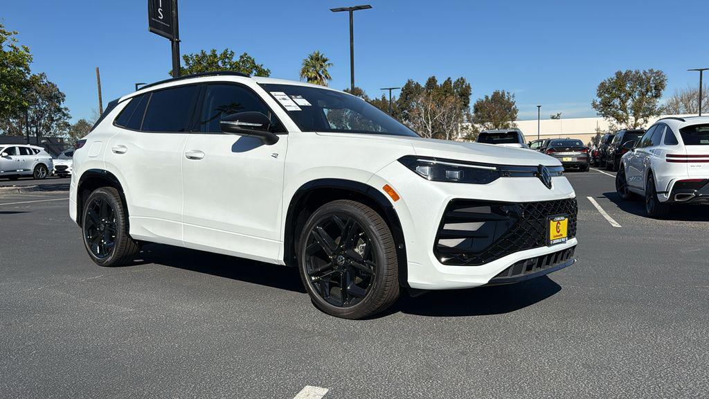 new 2026 Volkswagen Tiguan car, priced at $38,967