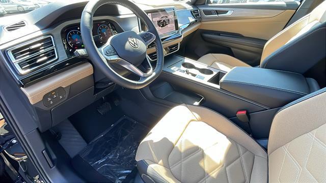 new 2025 Volkswagen Atlas Cross Sport car, priced at $34,060