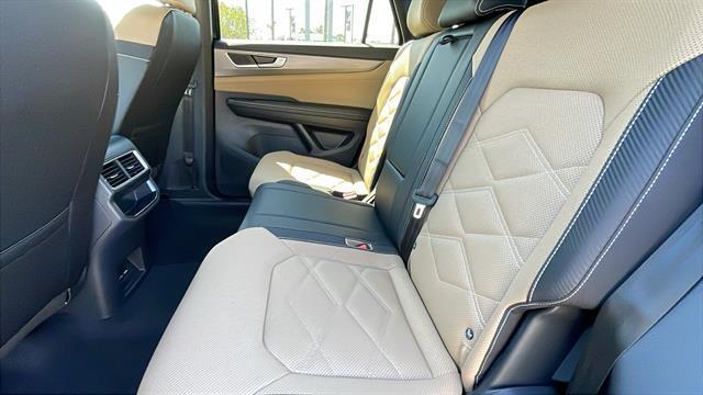 new 2025 Volkswagen Atlas Cross Sport car, priced at $34,060