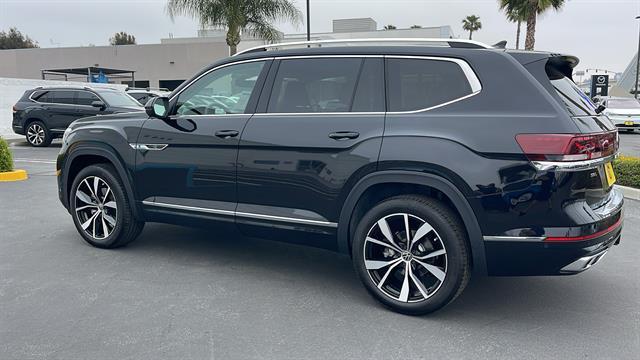 new 2025 Volkswagen Atlas car, priced at $48,289