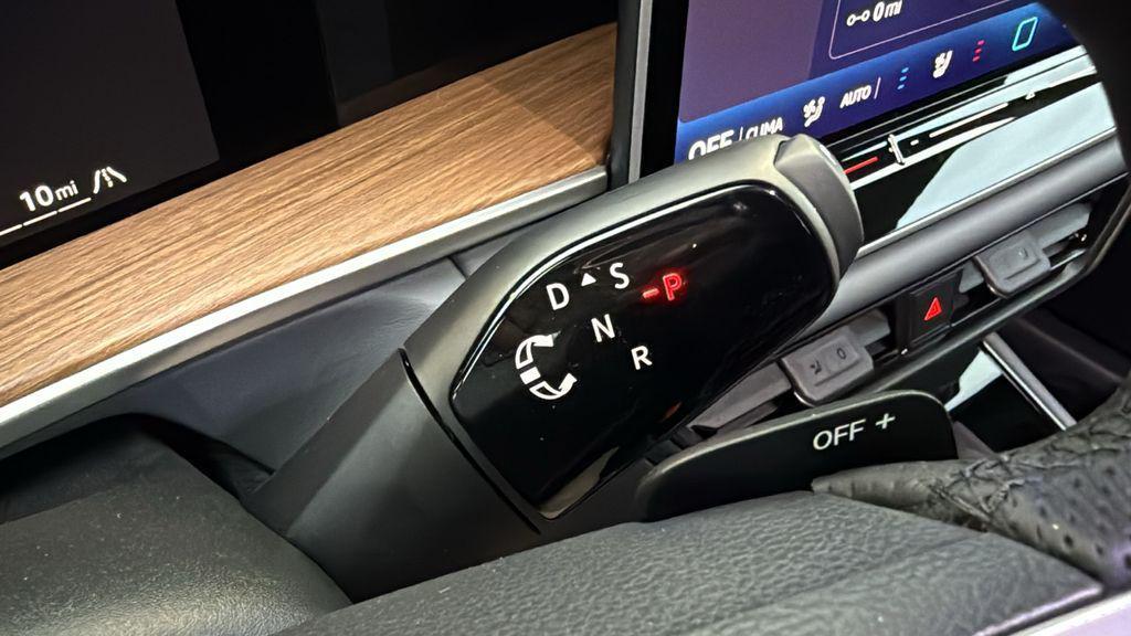 new 2026 Volkswagen Tiguan car, priced at $45,586