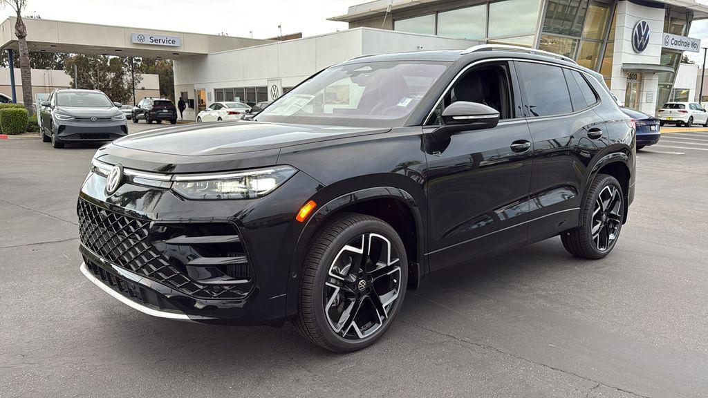 new 2026 Volkswagen Tiguan car, priced at $45,586