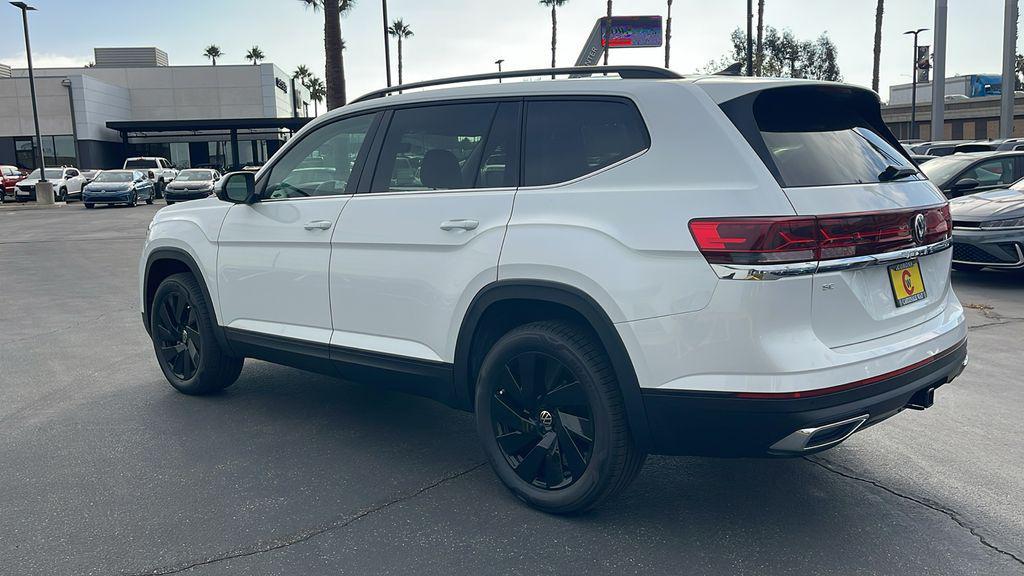 new 2026 Volkswagen Atlas car, priced at $45,617