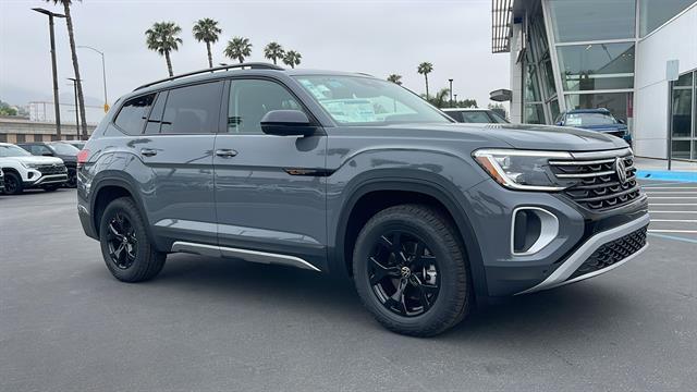 new 2025 Volkswagen Atlas car, priced at $40,809