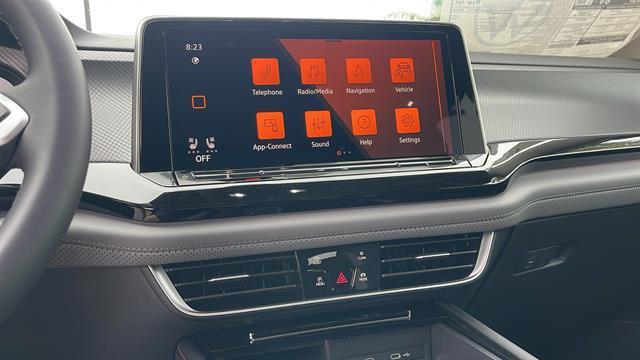 new 2025 Volkswagen Atlas car, priced at $40,809