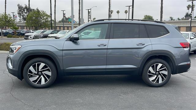 new 2025 Volkswagen Atlas car, priced at $40,024