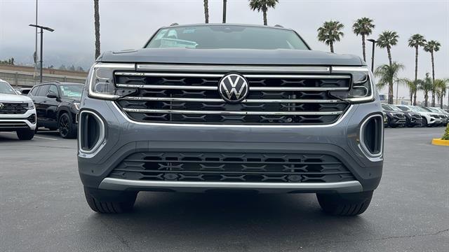 new 2025 Volkswagen Atlas car, priced at $40,024
