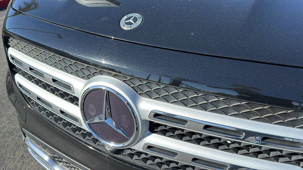 used 2021 Mercedes-Benz GLB 250 car, priced at $20,448