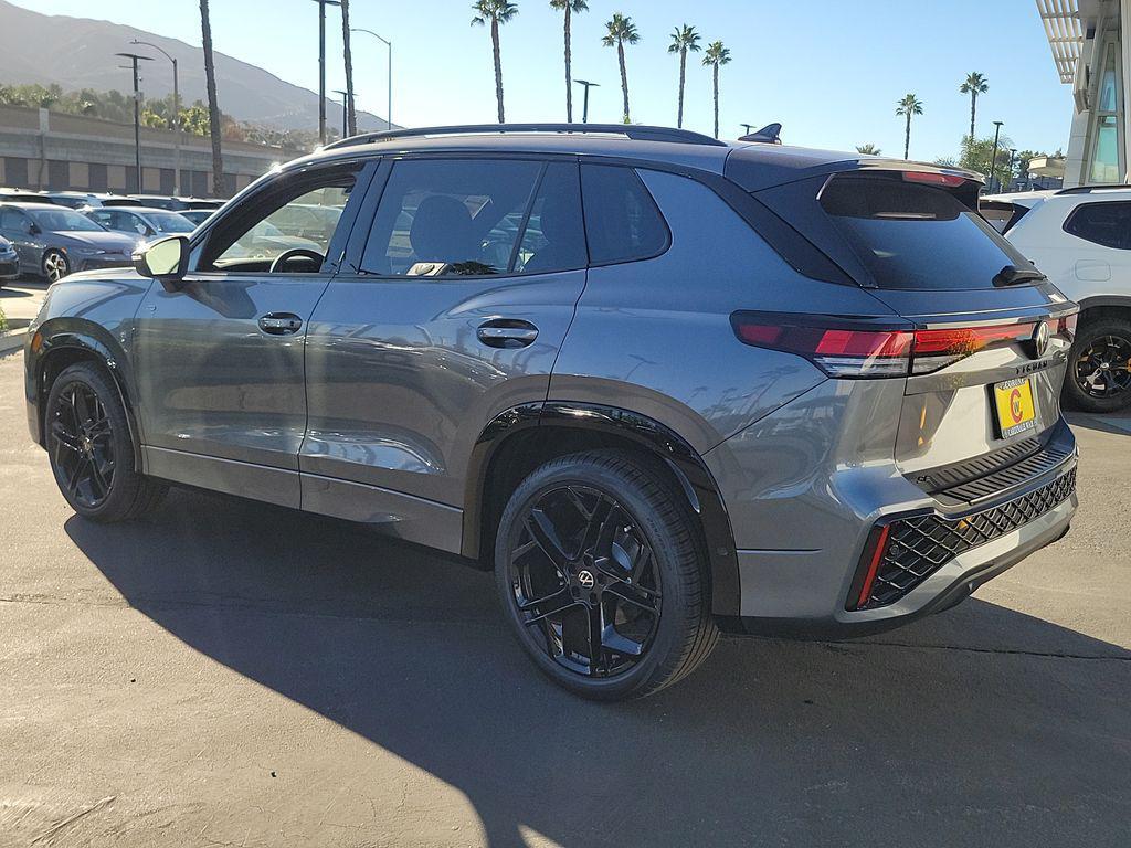 new 2026 Volkswagen Tiguan car, priced at $38,512
