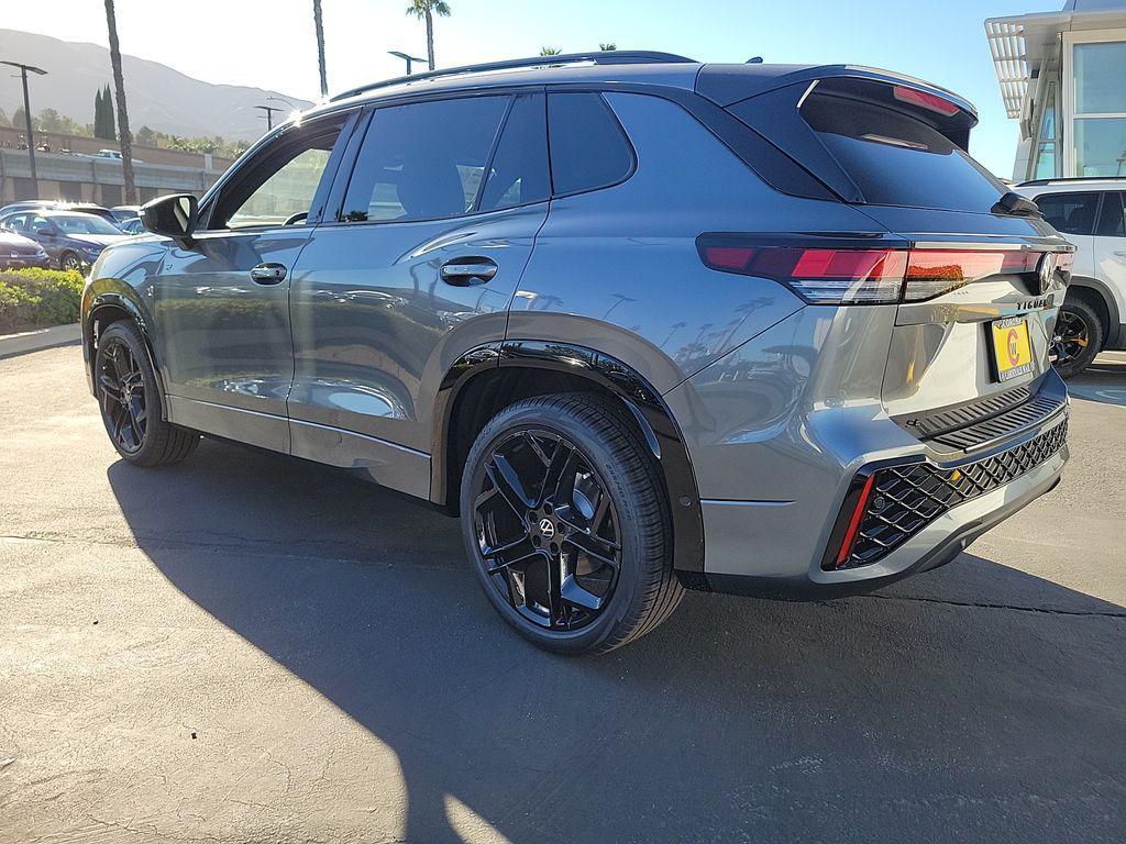 new 2026 Volkswagen Tiguan car, priced at $38,512