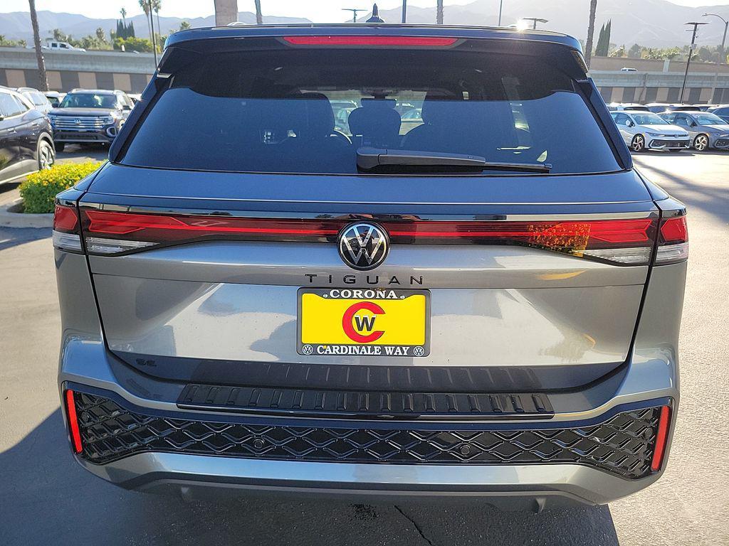 new 2026 Volkswagen Tiguan car, priced at $38,512