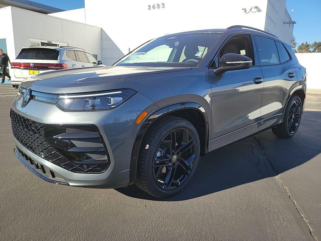 new 2026 Volkswagen Tiguan car, priced at $38,512