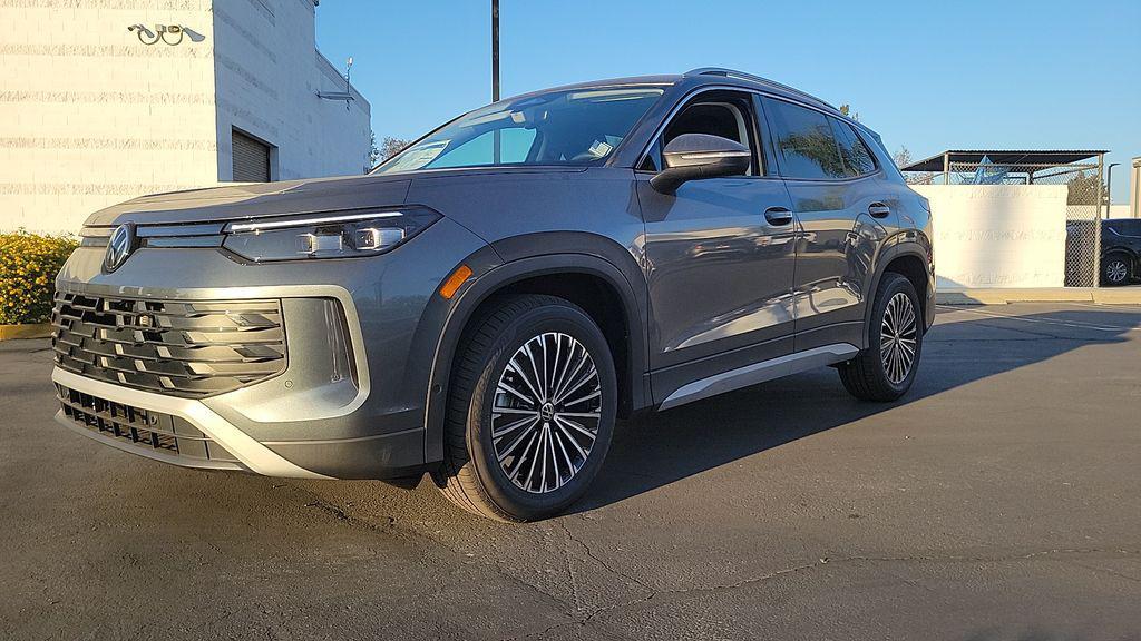 new 2026 Volkswagen Tiguan car, priced at $31,792