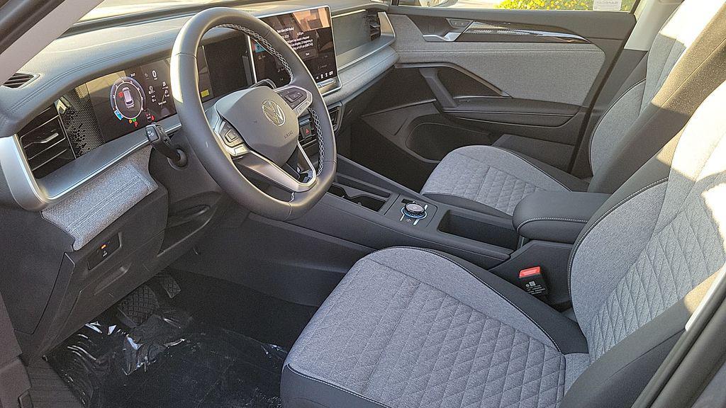 new 2026 Volkswagen Tiguan car, priced at $31,792