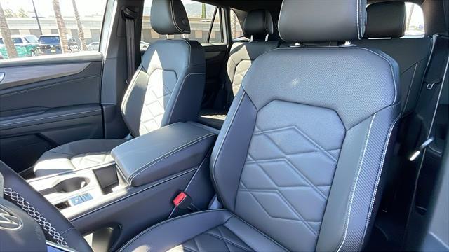 new 2026 Volkswagen Atlas Cross Sport car, priced at $37,831