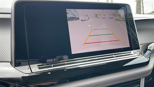 new 2025 Volkswagen Atlas car, priced at $40,974