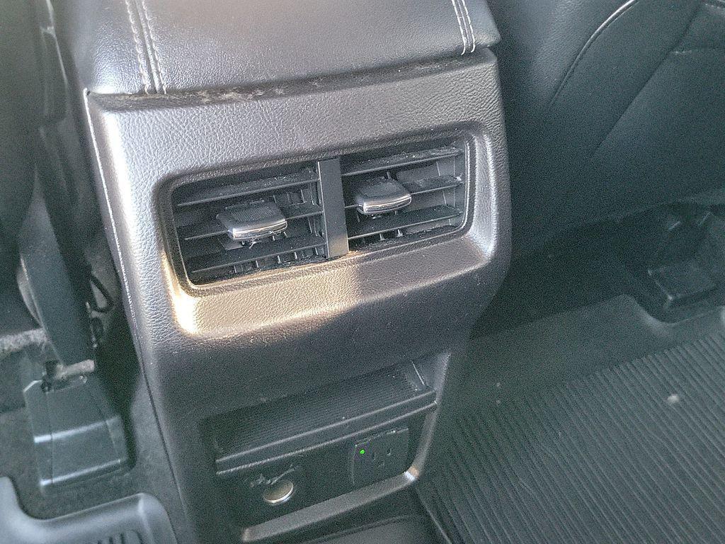 used 2015 Ford Edge car, priced at $11,687