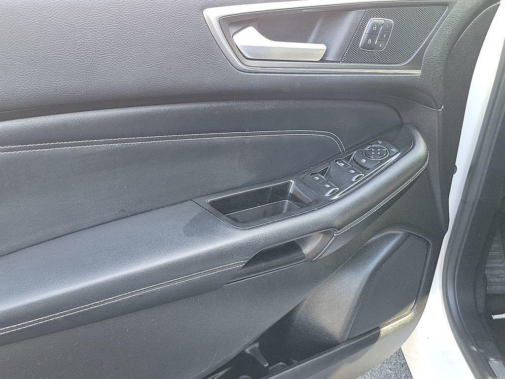 used 2015 Ford Edge car, priced at $11,687