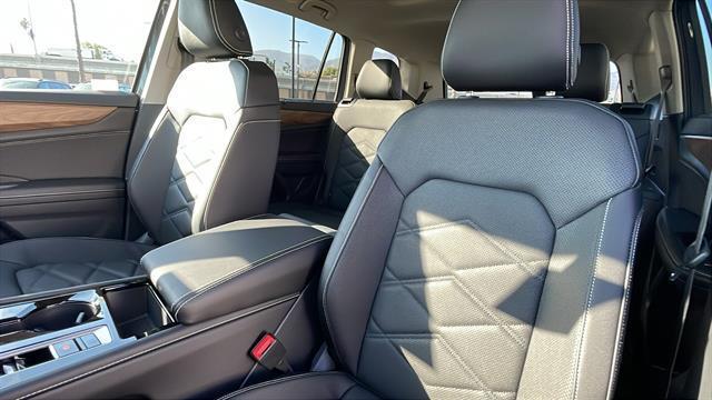 new 2026 Volkswagen Atlas car, priced at $45,931