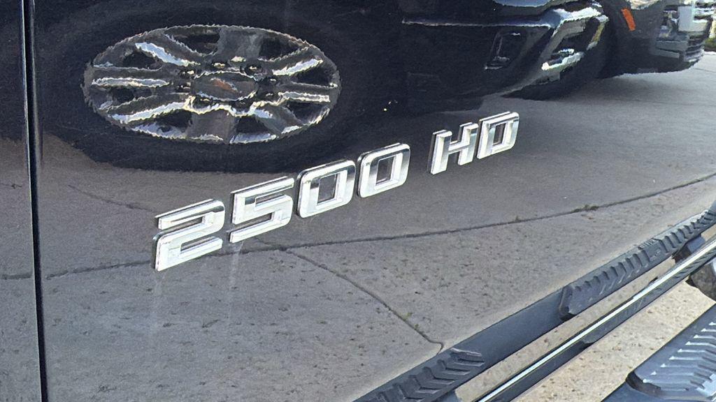 used 2022 Chevrolet Silverado 2500 car, priced at $46,614