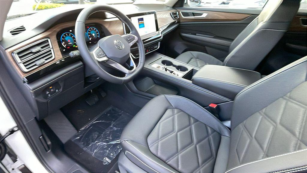 new 2026 Volkswagen Atlas car, priced at $38,962