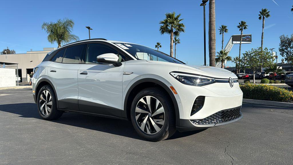 new 2026 Volkswagen ID.4 car, priced at $44,027
