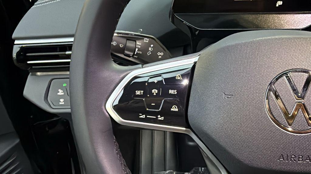 new 2026 Volkswagen ID.4 car, priced at $52,572