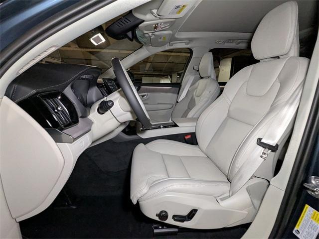 new 2026 Volvo XC90 car, priced at $75,155