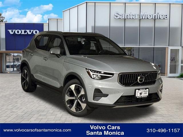 new 2025 Volvo XC40 car, priced at $46,035