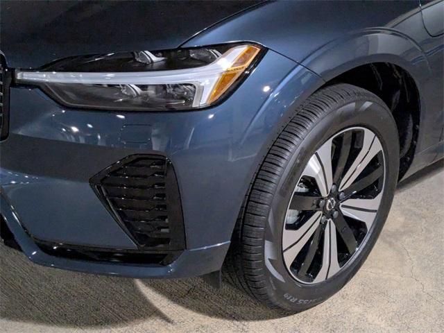 new 2025 Volvo XC60 Plug-In Hybrid car, priced at $62,075