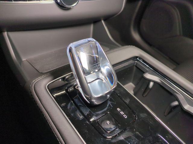 new 2026 Volvo XC90 Plug-In Hybrid car, priced at $85,780