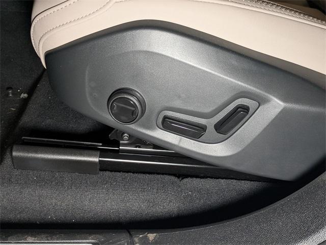 new 2026 Volvo XC60 car, priced at $58,135
