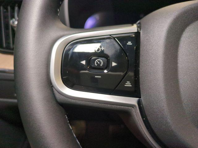 new 2026 Volvo XC60 car, priced at $51,985