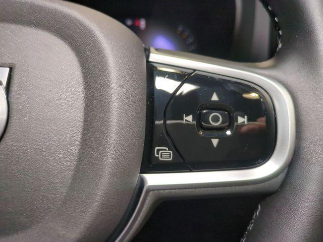 new 2026 Volvo XC60 car, priced at $51,985