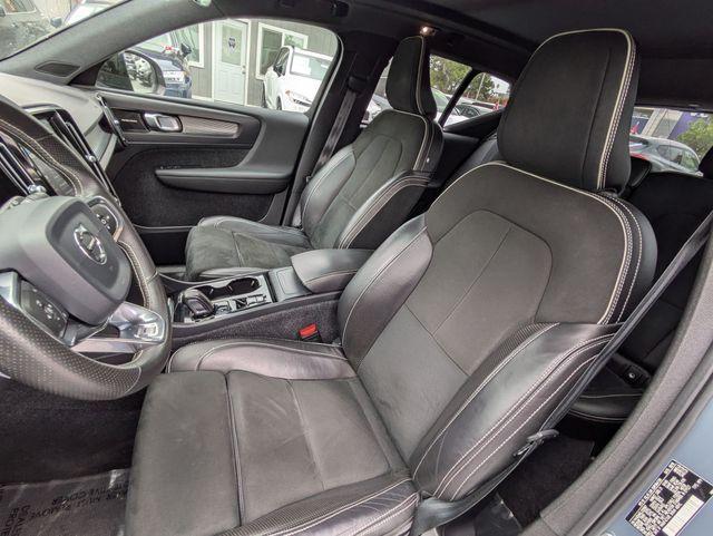 used 2020 Volvo XC40 car, priced at $21,290