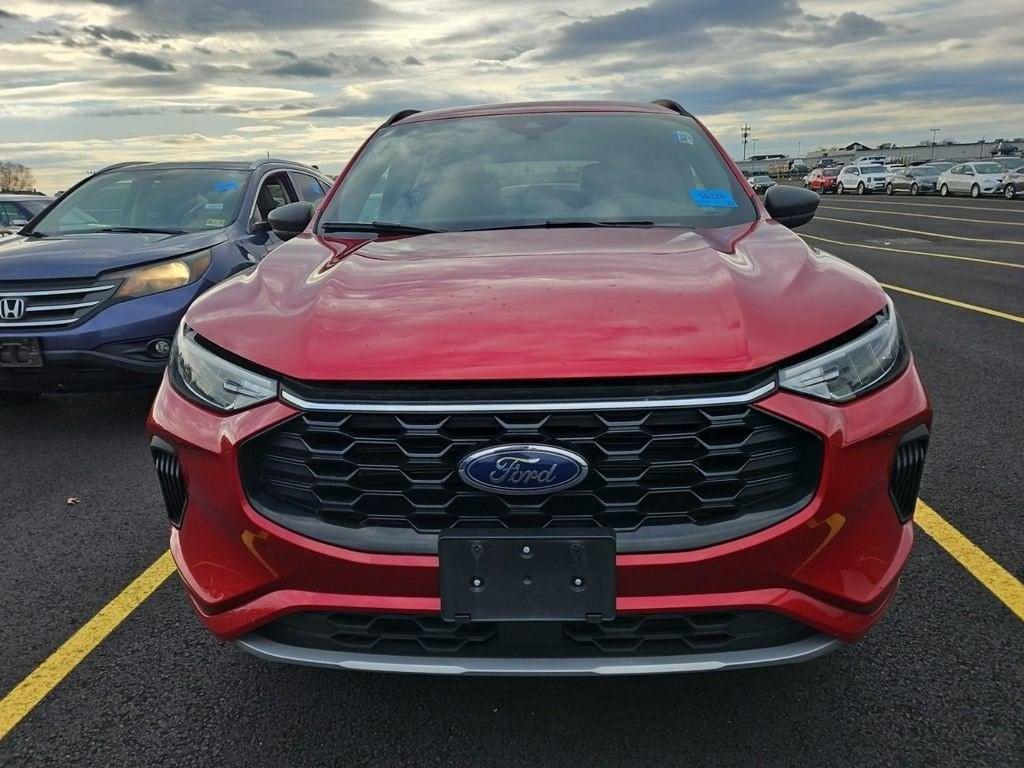 used 2024 Ford Escape car, priced at $23,990
